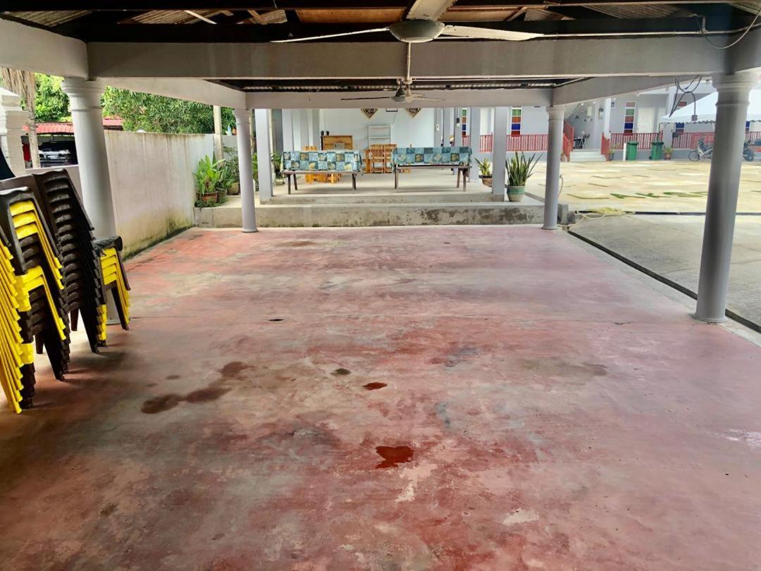 Lakse Inn Homestay Kampong Pengkalan Maras Exterior foto